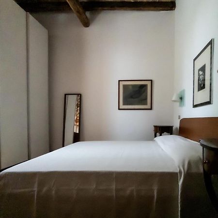 Raffaello Terrace - Near Piazza Navona Apartment โรม ภายนอก รูปภาพ